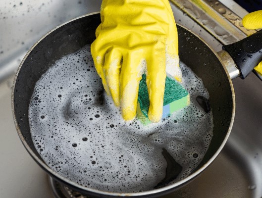 Preserving Your Pots and Pans: Expert Tips for Effective Cleaning Without Damage